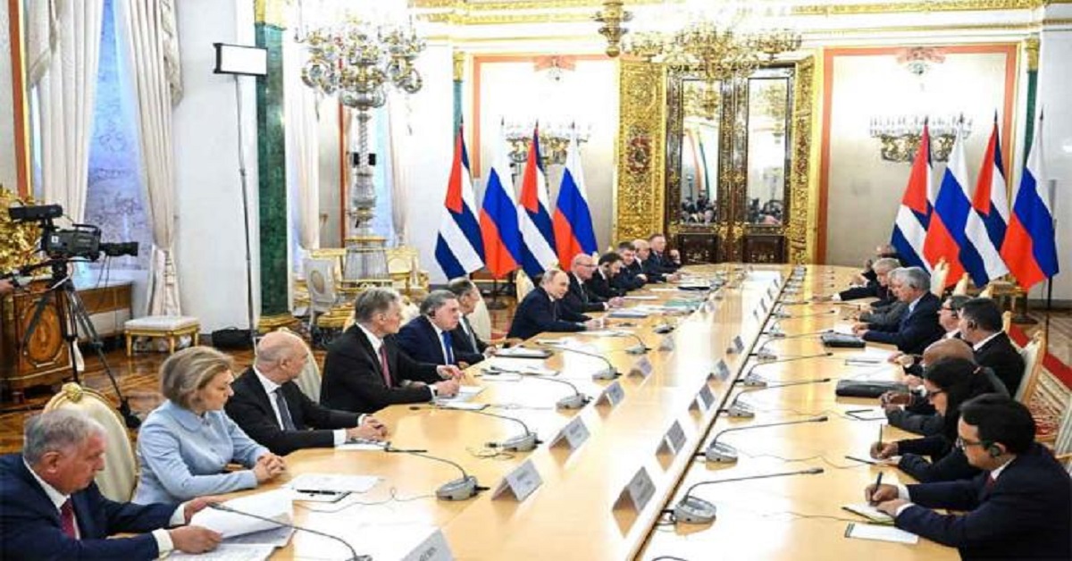 En la foto, reunión de Putin y Díaz-Canel en el Kremlin