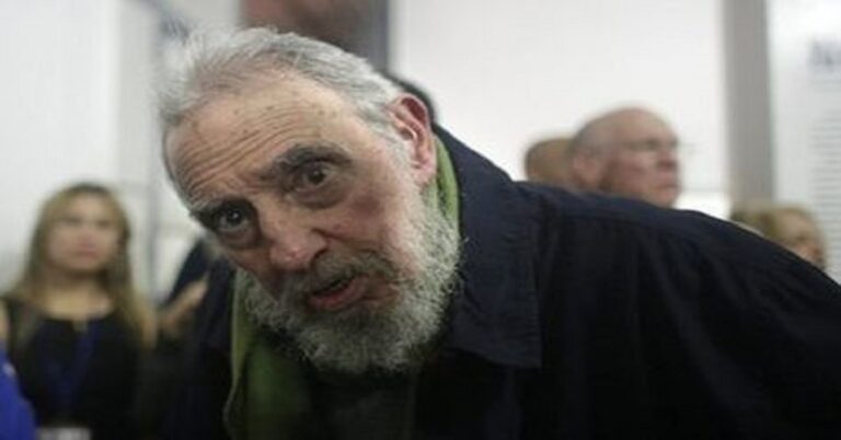 En la foto, Fiel Castro poco antes de su muerte