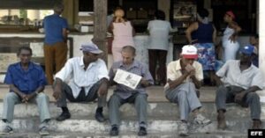 Ancianos pobres en Cuba