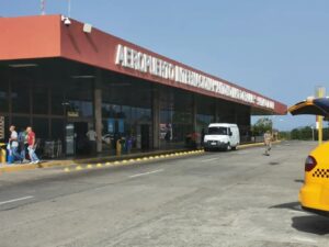 En la foto, el aeropuerto Antonio Maceo, de Santiago de Cuba