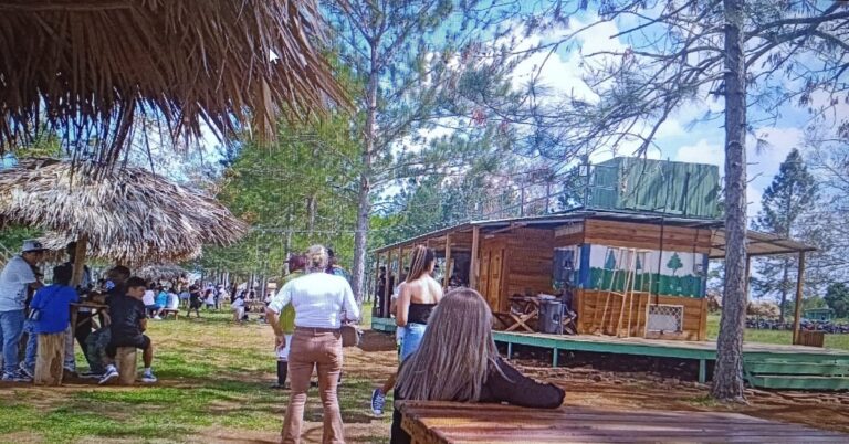 En la foto, PDL Los Pinos