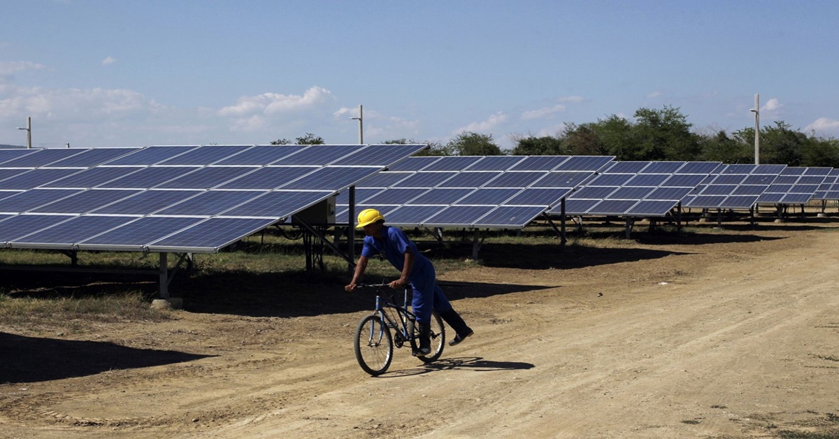En la foto, parque fotovoltaico en Cuba