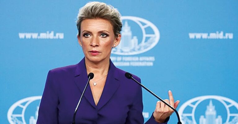 En la foto, la vocera de la Cancillería rusa, María Zajárova