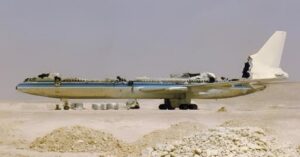 En la foto, el avión siniestrado