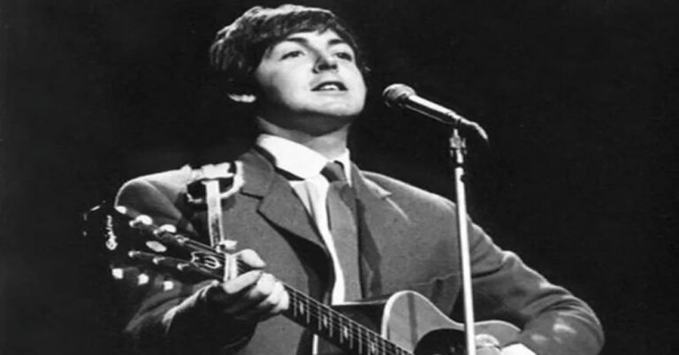 En la foto, Paul McCartney