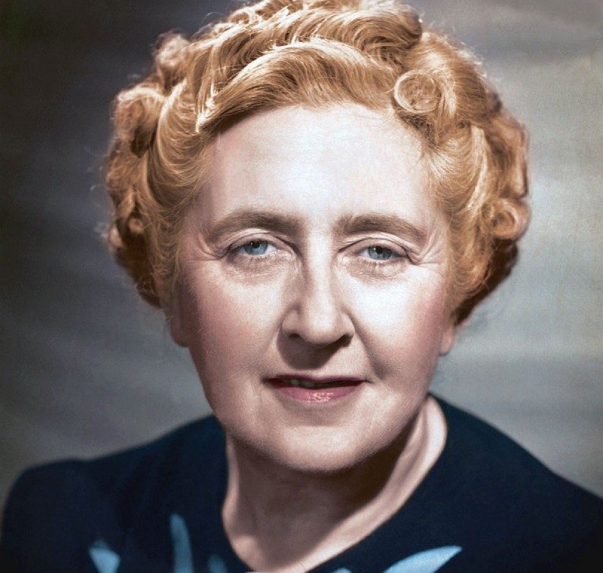 En la foto, la escritora británica Agatha Christie