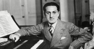 En la foto, George Gershwin