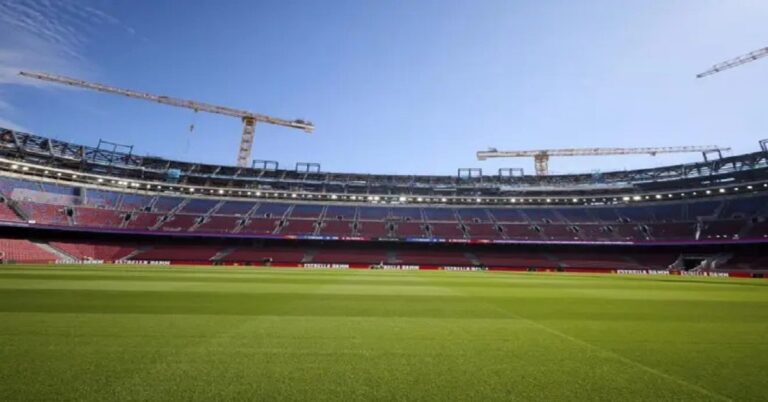 En la foto, el Camp Nou