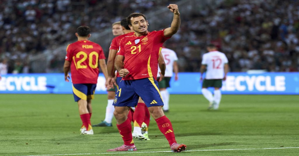 En la foto, Mikel Oyárzabal celebra un gol ante Bulgaria