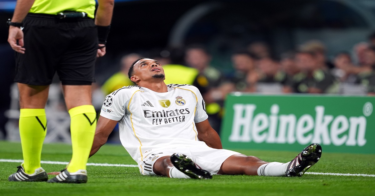 En la foto, Trent Alexander-Arnold a la hora de la lesión