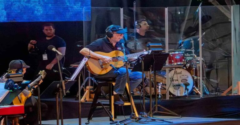 En la foto, Silvio durante el concierto