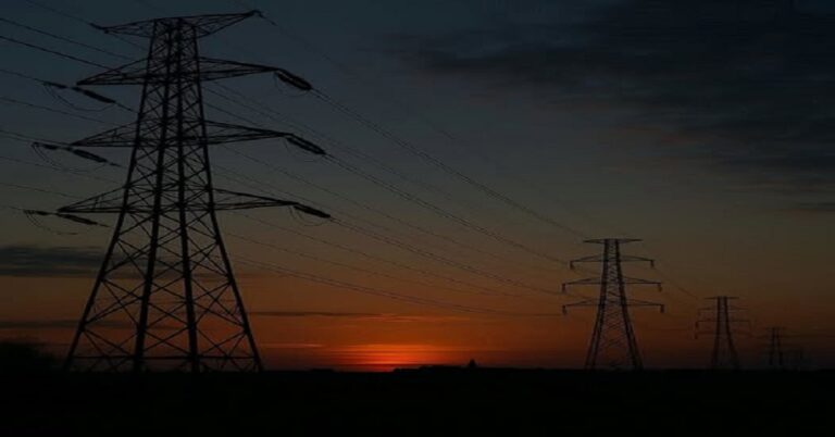 En la foto, redes eléctricas en Cuba