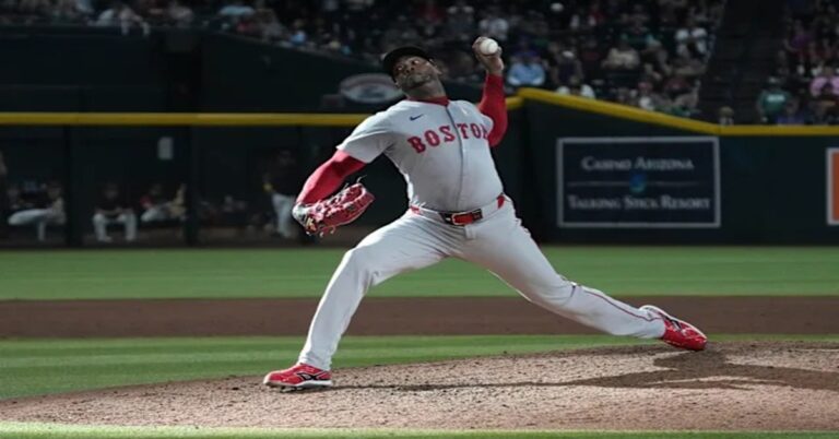 En la foto, Aroldis Chapman