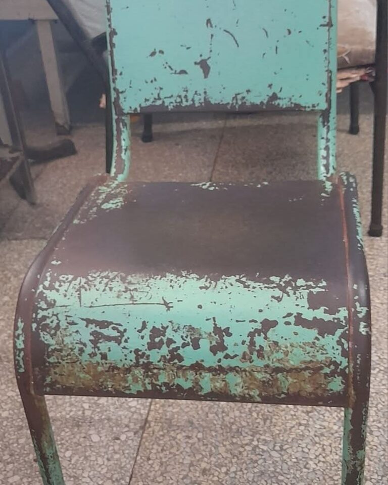 En la foto, una 'cómoda' silla de hospital