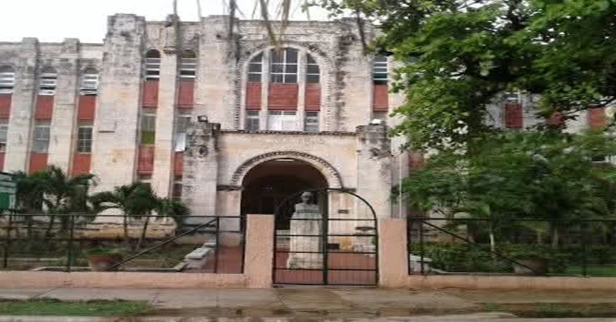 En la foto, el hsopital de Maternidad de Línea