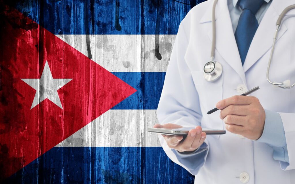 En la foto, un montaje relativo a la medicina cubana