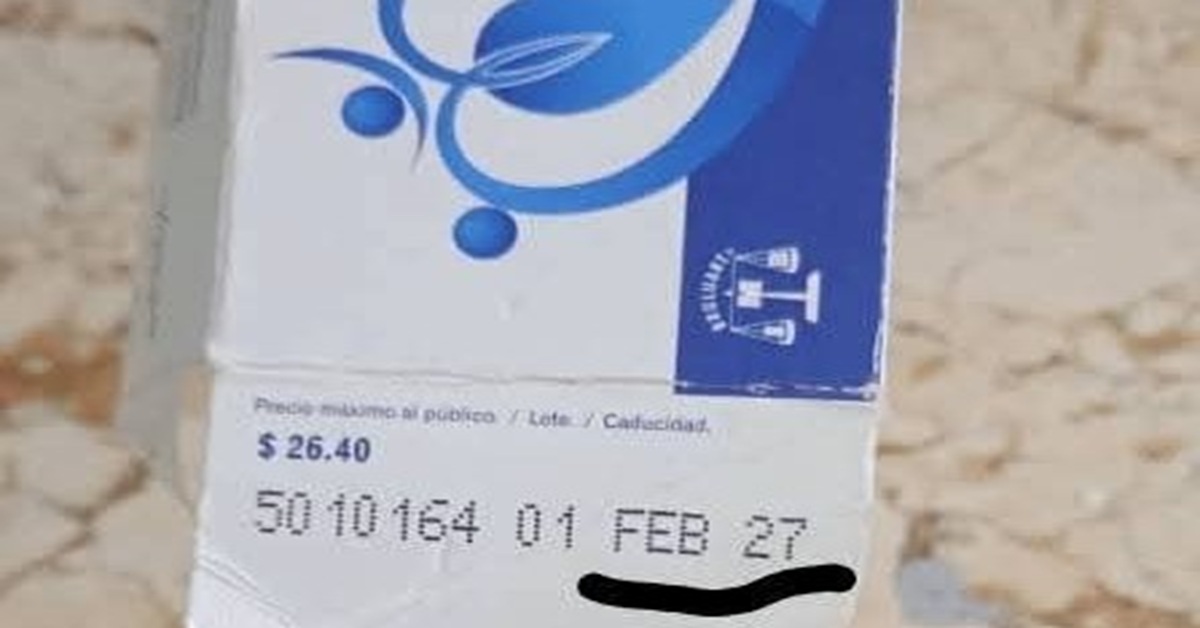 En la foto, fecha de vencimiento de la medicina que tomó el niño muerto