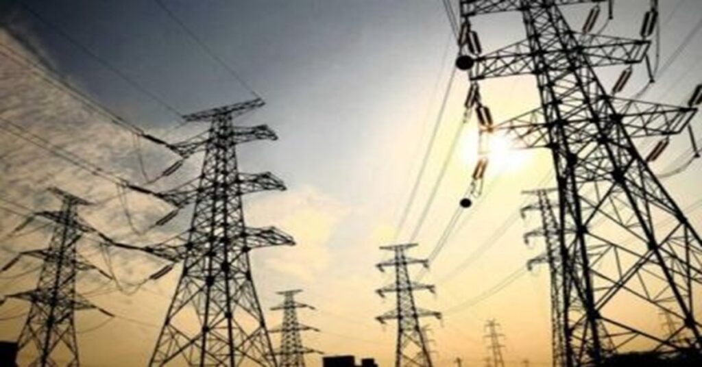 En las foto, redes eléctricas