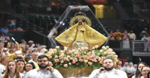 En la foto, la Virgen de la Caridad