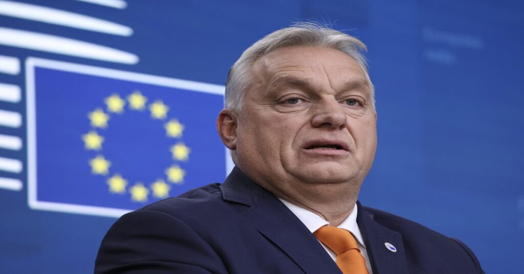 Hungría estudia cómo eludir las sanciones de EEUU a las petroleras rusas, según Orban 6 En la foto, Viktor Orbán