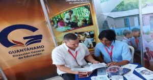 En la foto, Xavier Arrue Pinto, a la izquierda