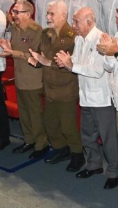 En la foto, las momias detrás del poder en Cuba