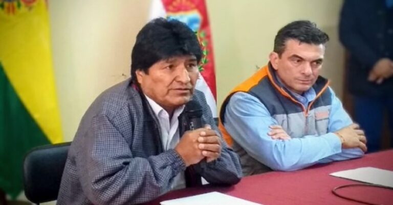 En la foto, Evo Morales (en sus tiempos de presidente) y Rodrigo Paz