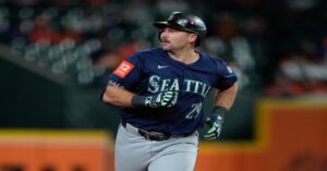 En la foto, Cal Raleigh