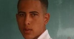 En la foto, el doctor Erlis Sierra