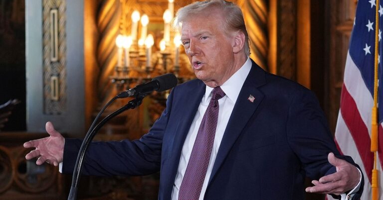 En la foto, Donald Trump