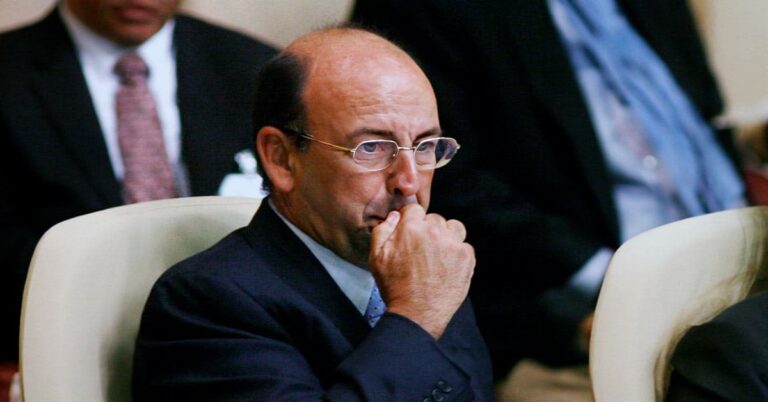 En la foto, Carlos Lage