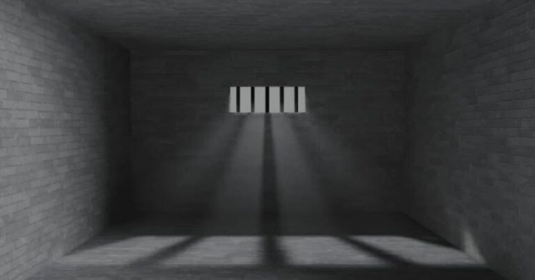 En la foto, la celda de una prisión