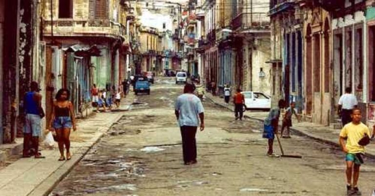 En la foto, una imagen de la Cuba actual