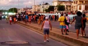En al foto, protestas por el agua en Cuba
