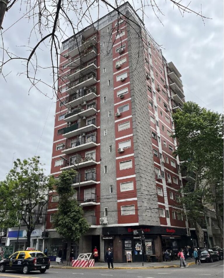 En la foto, el edificio en la actualidad