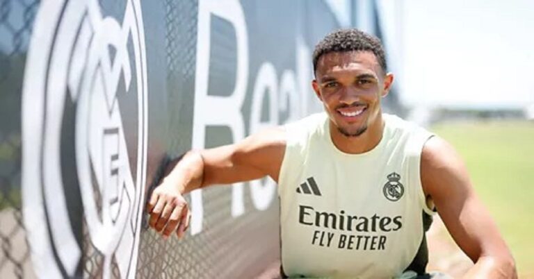 En la foto, Trent Alexander Arnold