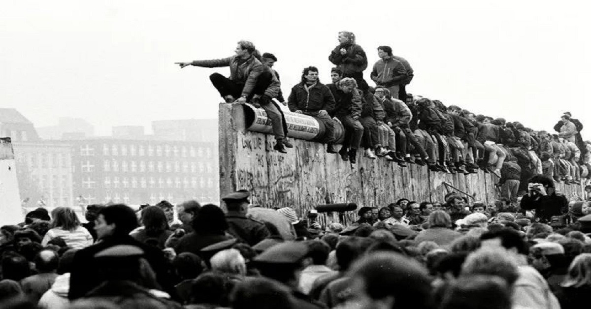 En la foto, el Muro de Berlín