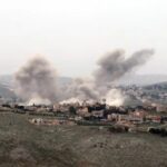 En la foto, bombardeo de israel al Sur del Líbano