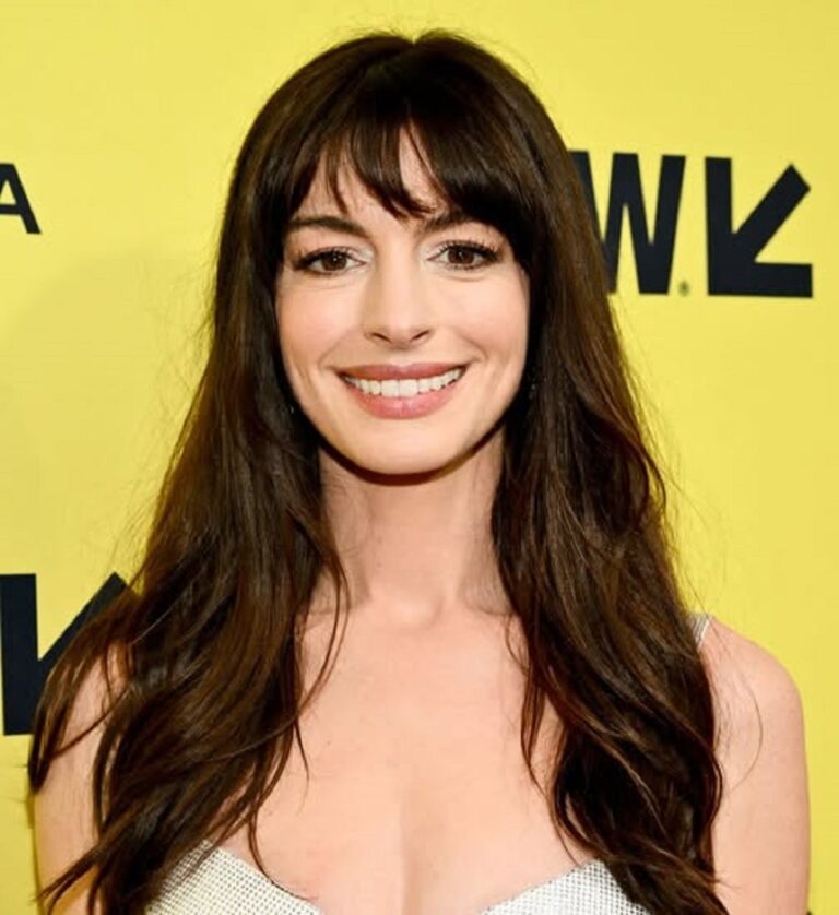 En la foto, Anne Hathaway