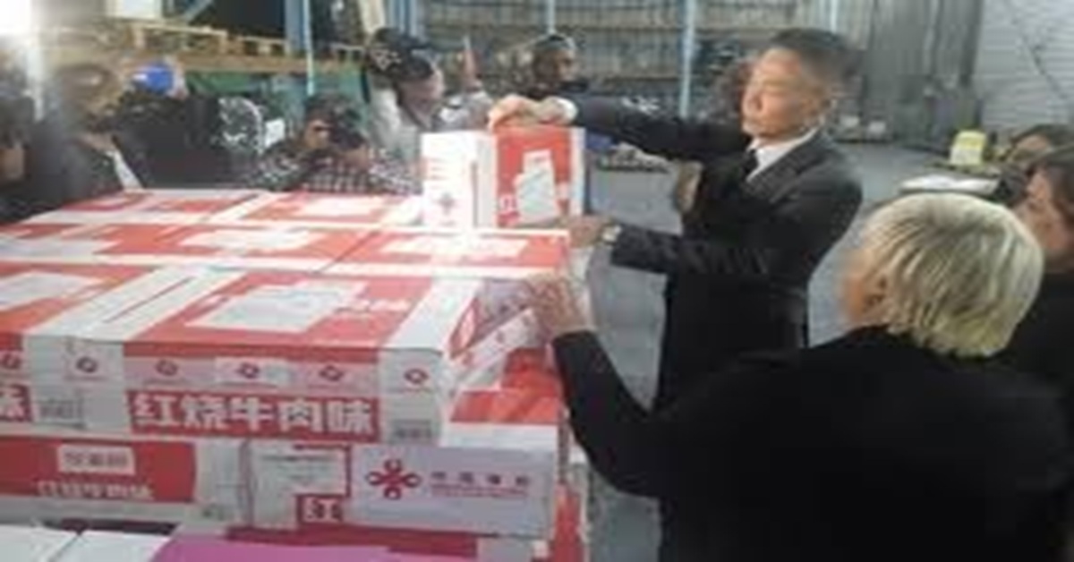 En la foto, donativo chino a Cuba