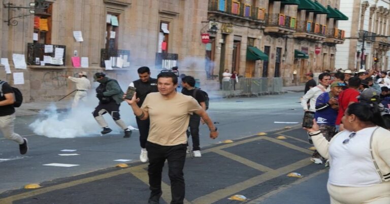 En la foto, manifestaciones en Morelia