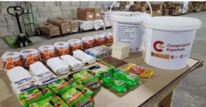 En la foto, donaciones