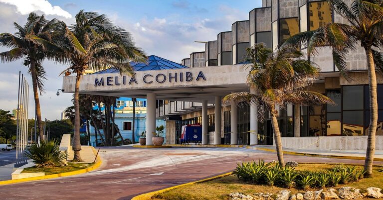 En la foto, Hotel Melía, en Cuba