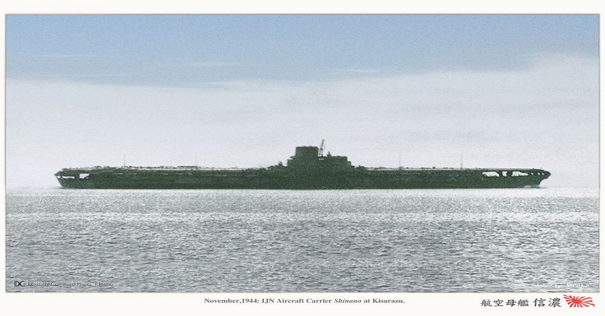 En la foto, el portaviones Shinano