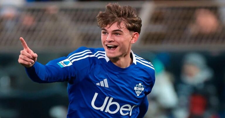 En la foto, Nico Paz