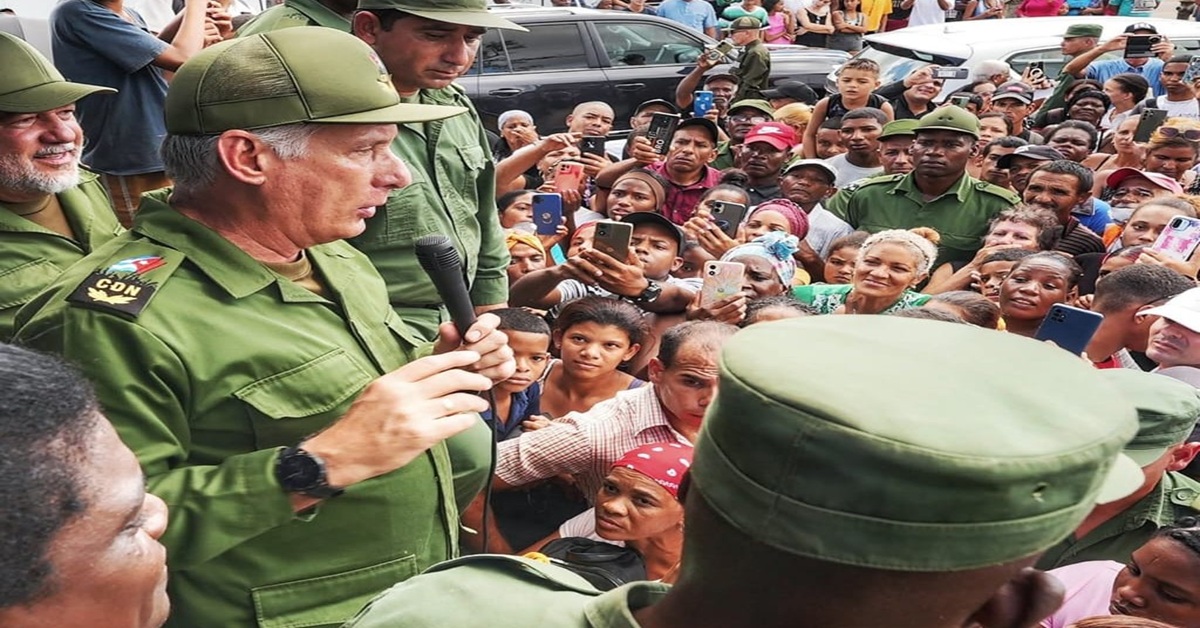 En la foto, Díaz-Canel en Guantánamo