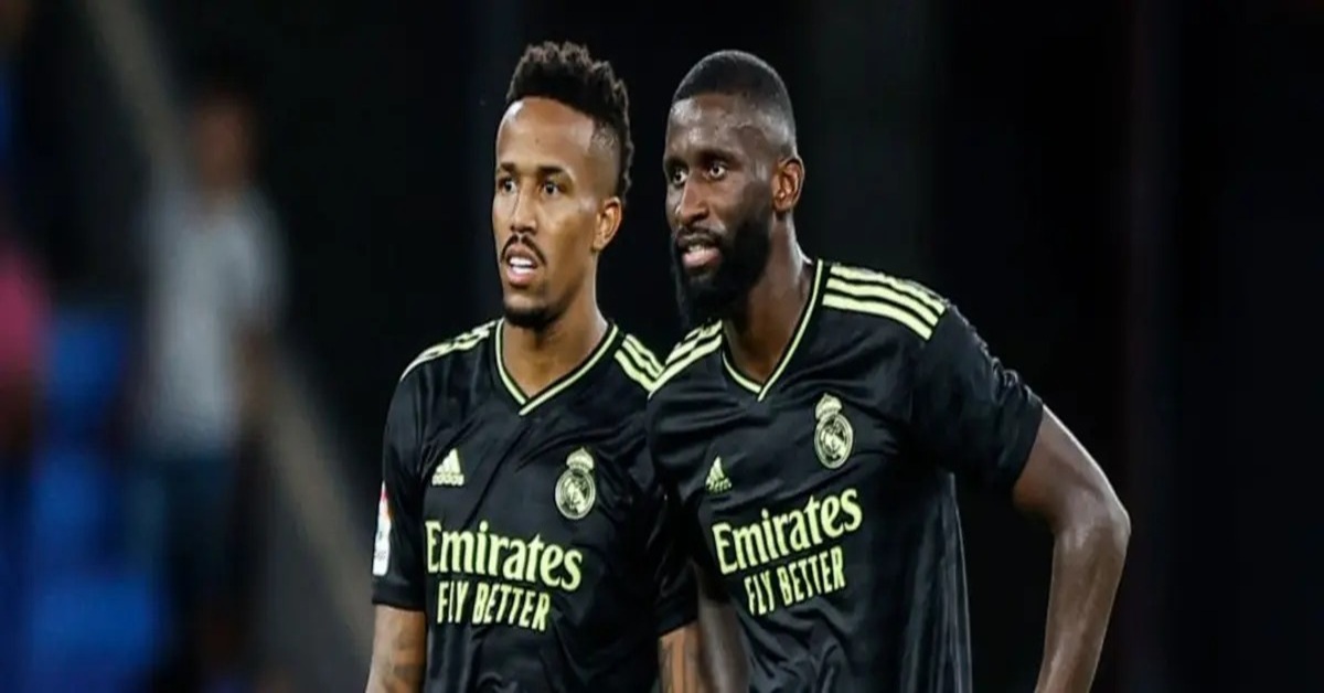En la foto, Militao y Rüdiger