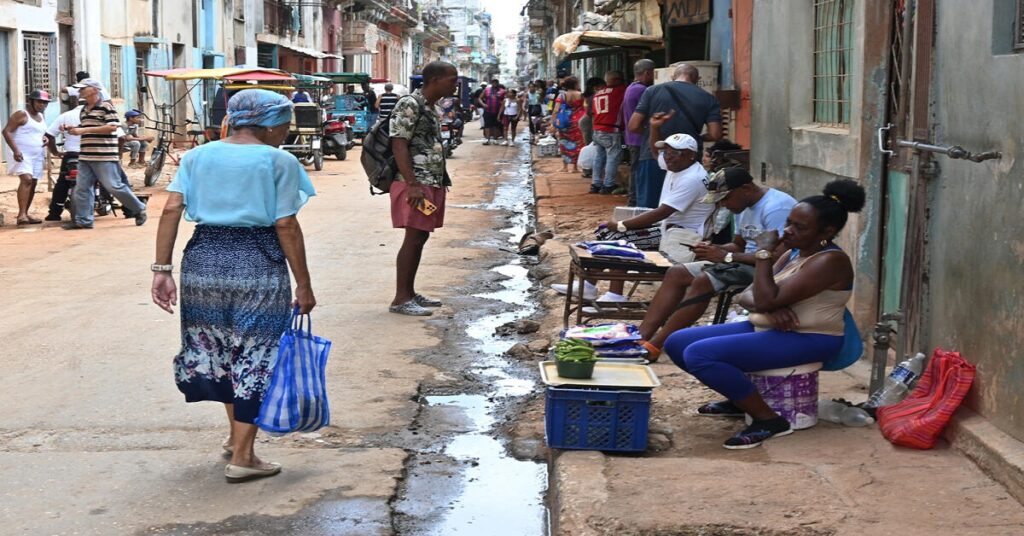 En la foto, una imagen de Cuba un día cualquiera