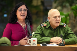 En la foto, Johana Tablada y Roberto Morales Ojeda