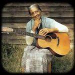 En la foto, Elizabeth Cotten